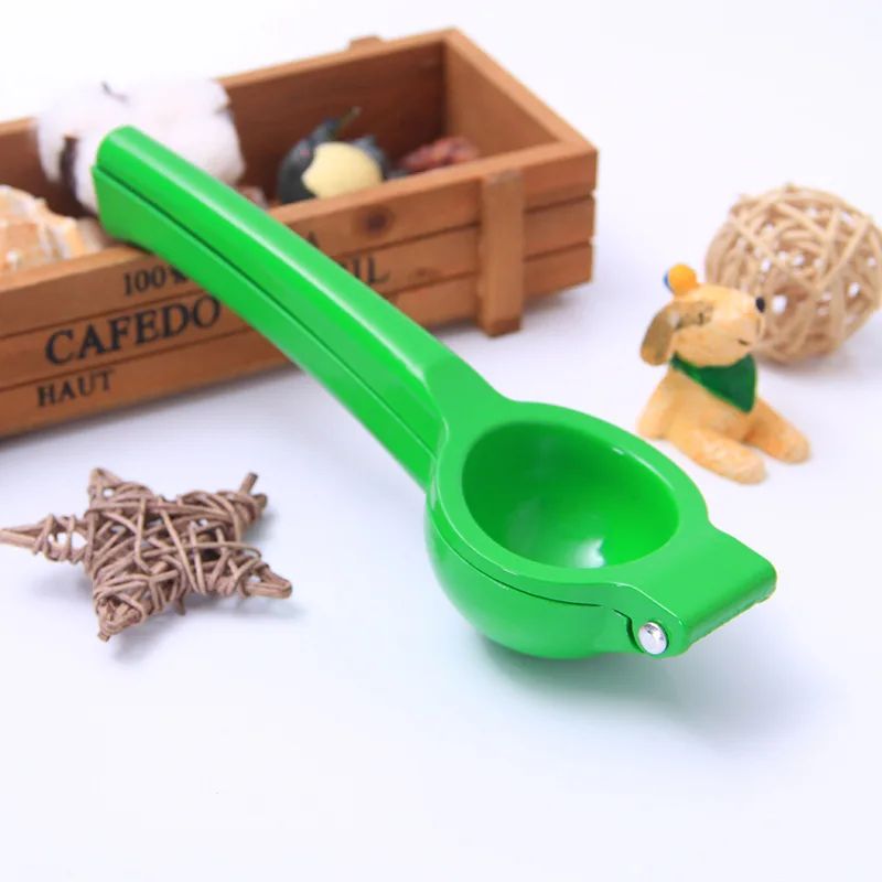 Aluminum Manual Juicer: Efficient Hand Squeeze for Fresh Citrus Juice - Shop N Save