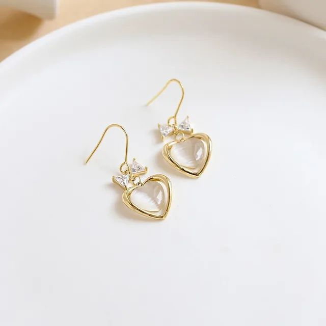 Korean Fashion Earrings: Elegant Silver, Crystal Tassel Sparkle - Shop N Save