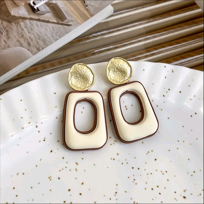 Brown Geometric Plaid Earrings: Stylish Female Jewelry - Shop N Save