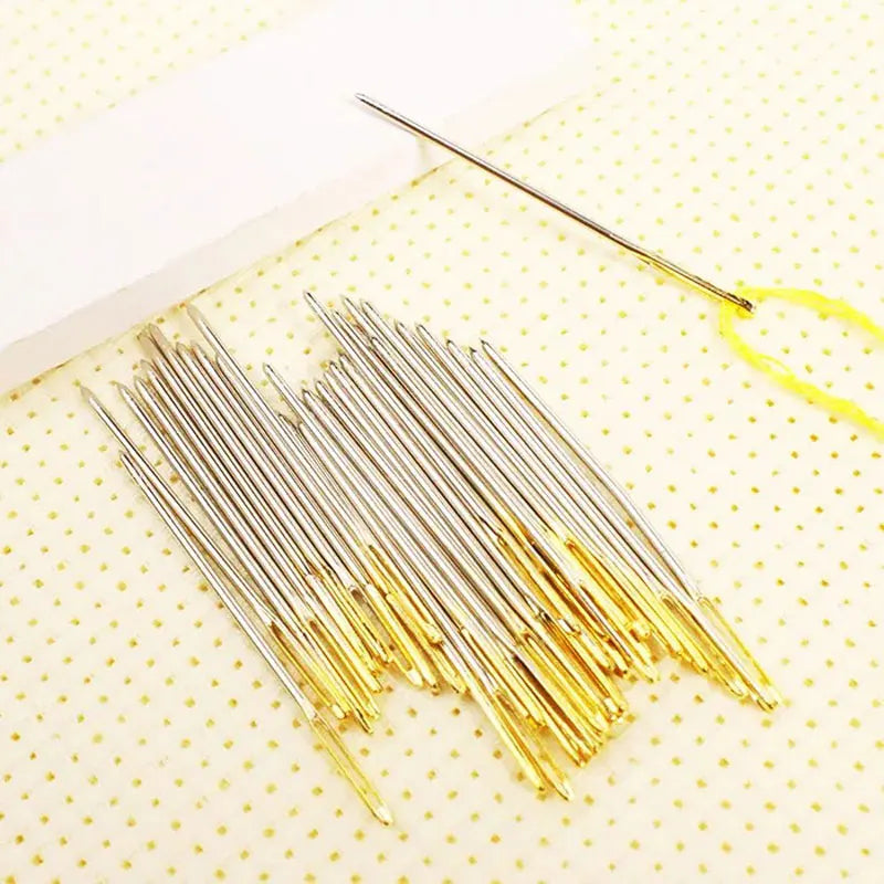 Golden Tail Stitch Sewing Kit - Cross Stitch Needles