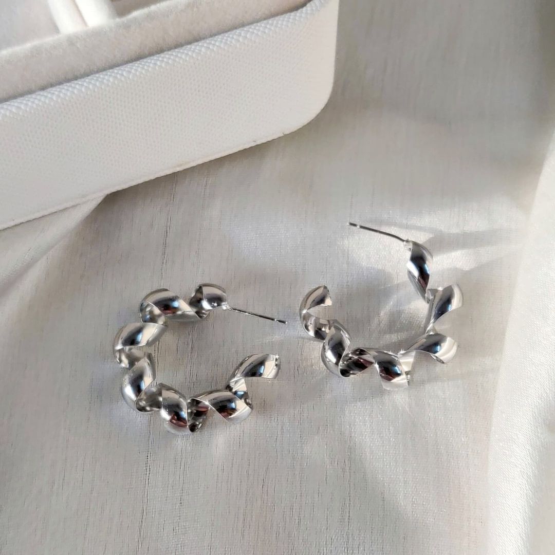 Spiral Hoop Earrings: Unique Design for Trendy Fashion Statements - Shop N Save