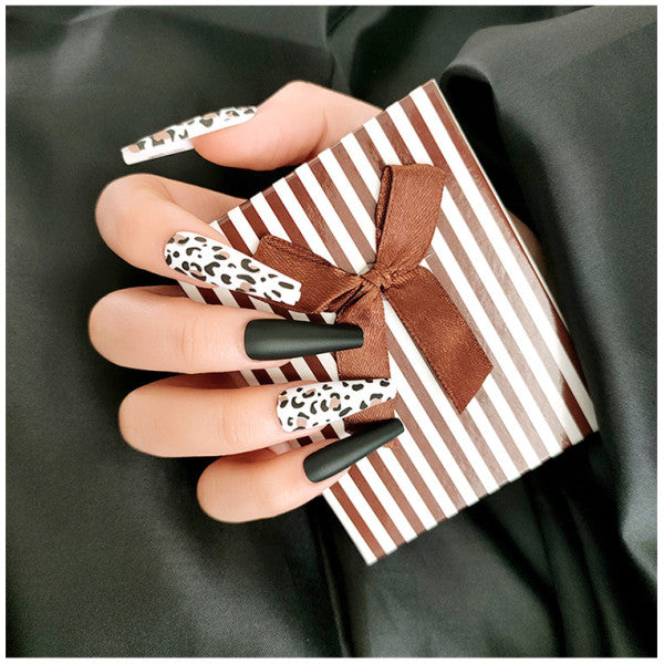 Leopard Print Two Tone Fake Nails - MultiColor