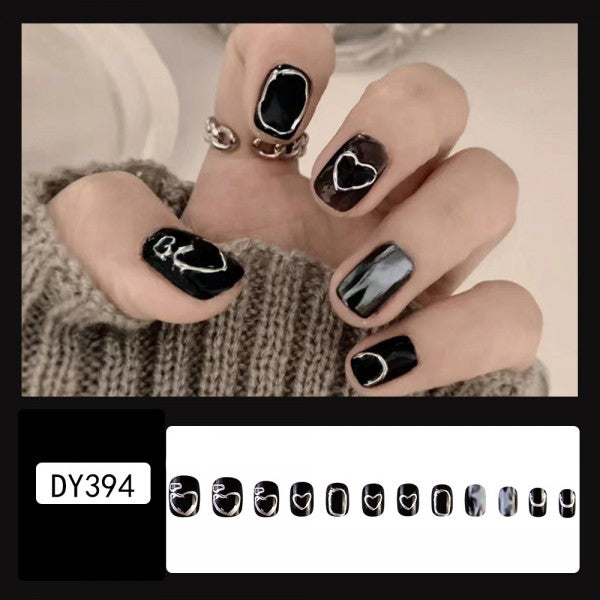 12 PCs Heart Prints Party Wear Short Fake Nails Set - Black