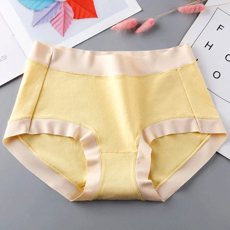 Stylish Cotton Blend Hipsters Comfortable Slim-Fitting Women's Underwear - Light Yellow - Shop N Save