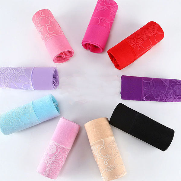 Stylish Floral Hipster Underwear Soft Breathable and Elastic for Women. Normal fit with Cotton Blends and a touch of Spandex. Purple Casual wear. - Shop N Save