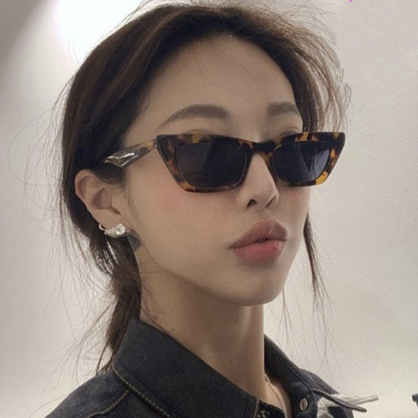 Vintage Cat Eye Metal Hinge Sunglasses - Leopard - Shop N Save