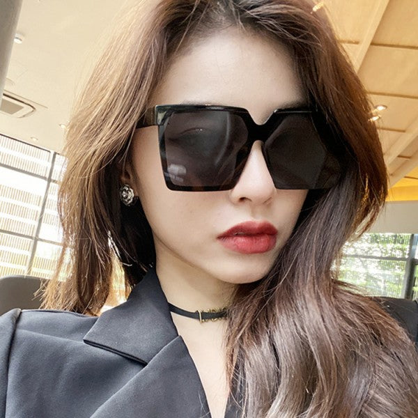 Retro Square Frame Sunglasses For Women And Men - Black - Shop N Save