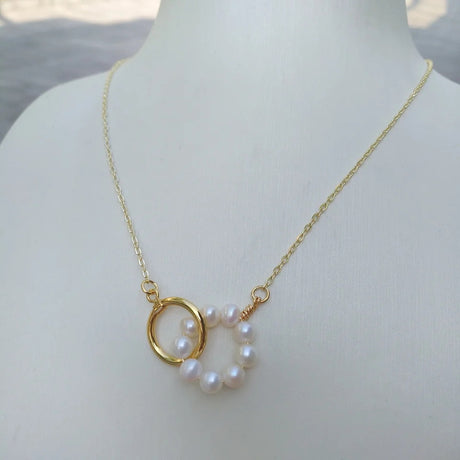 Mini South Sea White Pearl Pendant: Elegant Necklace Design - Shop N Save