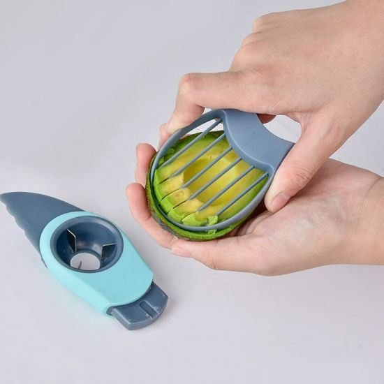 3-IN-1 Avocado Slicer Peeler And Cutter Butter Fruit and Vegetable Knife Separator Tool