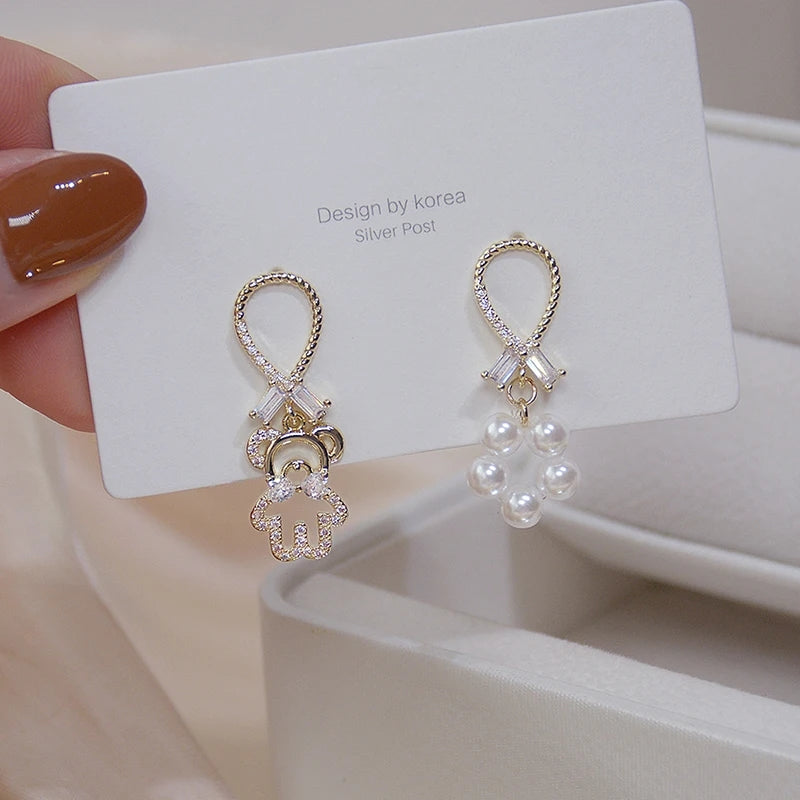 Gold Bear Earrings: Micro Zircon, Asymmetry, Daily Chic Jewelry