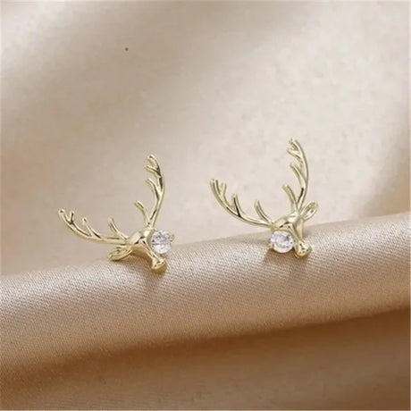 2023 Korean Pearl Earrings: Retro, Elegant Flower, Fashion - Shop N Save