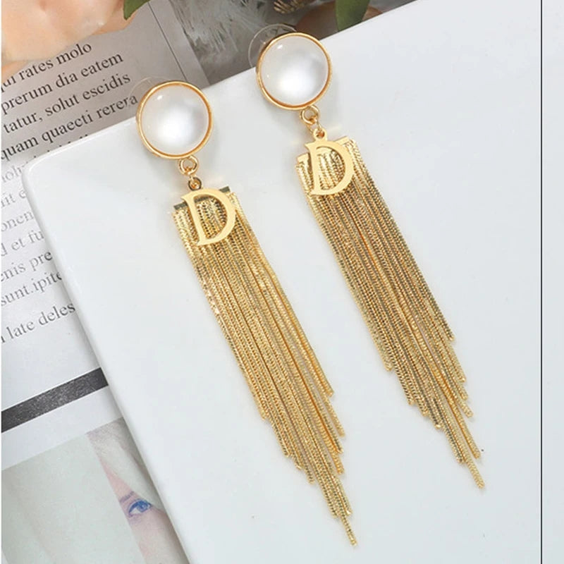 Vintage Gold Tassel Earrings: Korean Geometric Fashion 2023 - Shop N Save