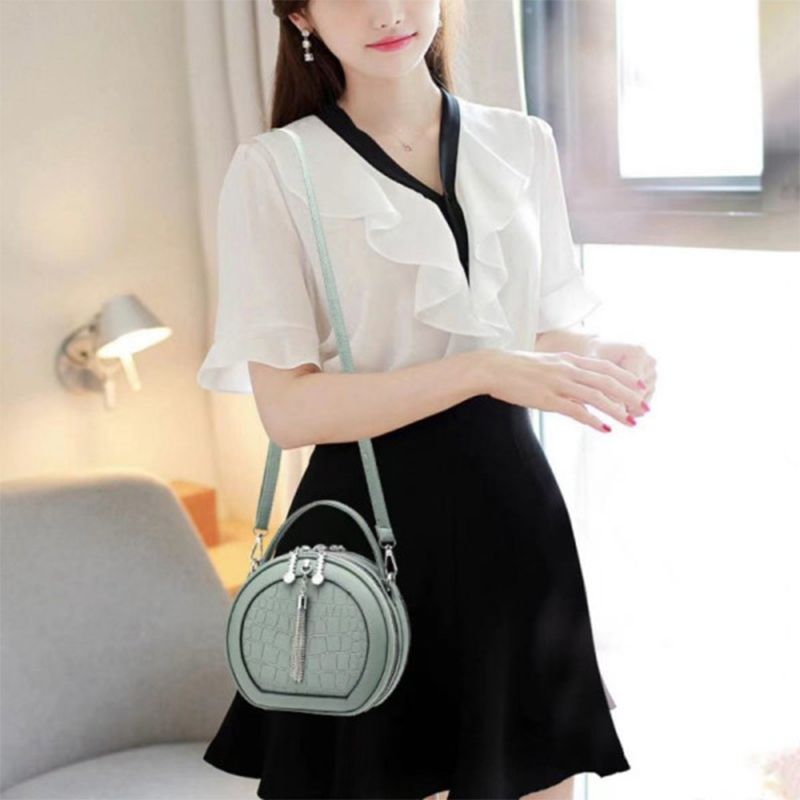 Cute Green Croc Handbag: Stylish, High-Quality, Adjustable, Everyday Elegance - Shop N Save