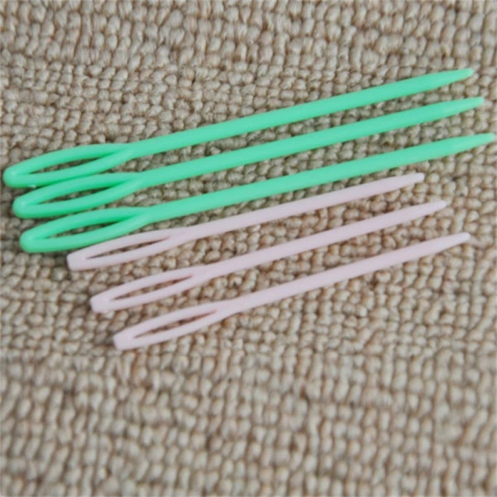 6 Pcs ABS plastic big eye needle factory direct U shaped twist needle Multicolor