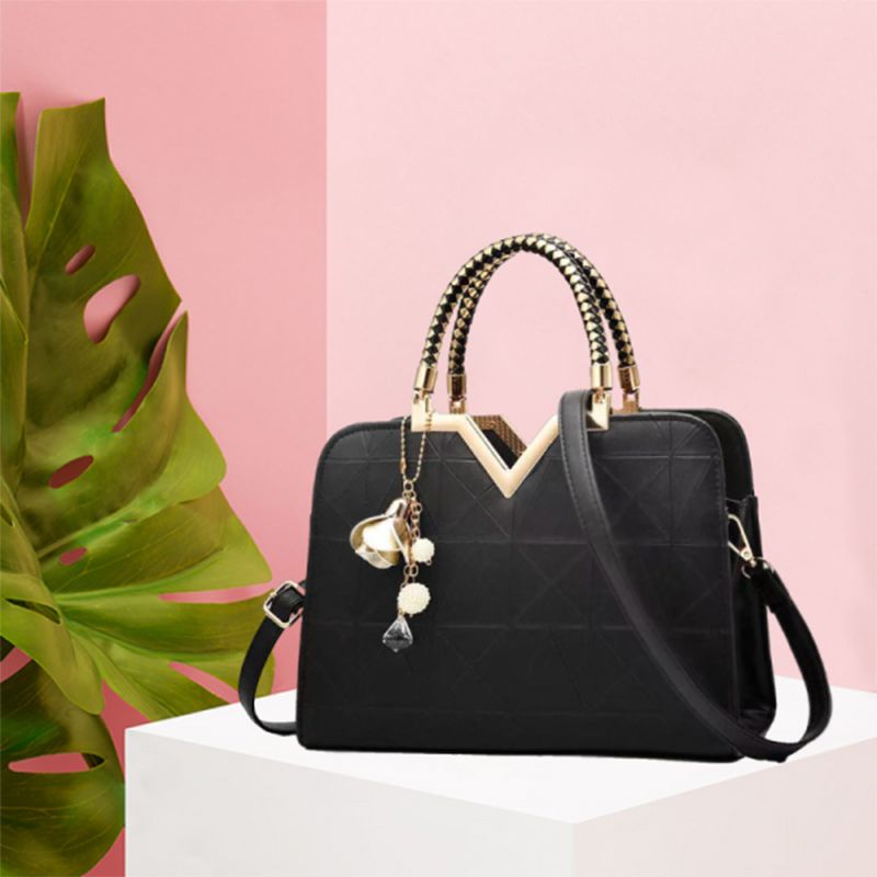 Black Geometric Handbag: Stylish, Trendy, Versatile, Office Fashion Charm - Shop N Save
