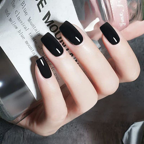 Fashion Plus Nail Polish: Black(6)
