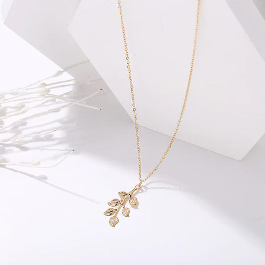 Women Fashion Leaf Shape Simple Necklace - Golden - Shop N Save