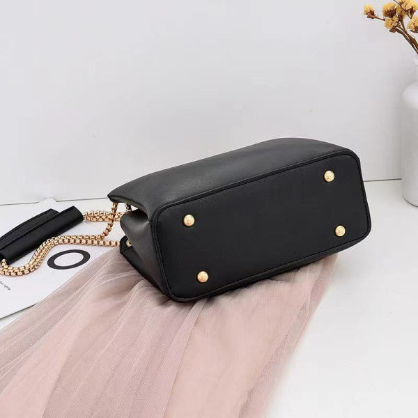 Black Chain Shoulder Bag Large Capacity and Casual Style for Girls - Shop N Save