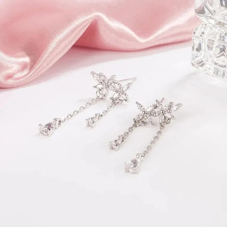 Lace Flower Ear Clips: Fashionable Animal Geometric Design - Shop N Save