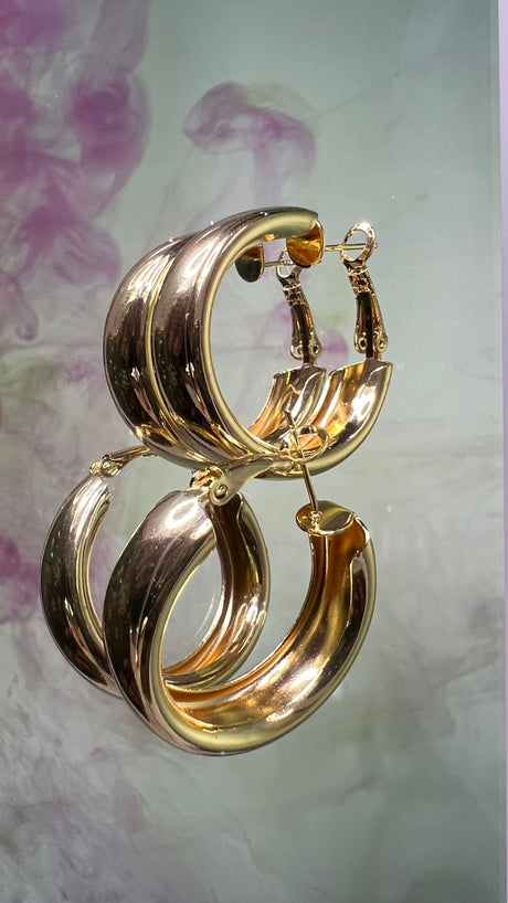LALA Hoop Earring - Sleek and Versatile Fashion Statement Jewelry - Shop N Save