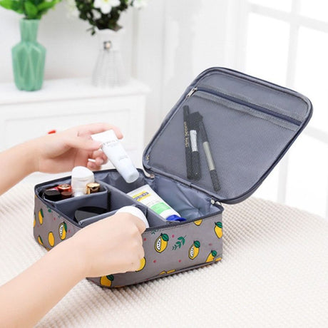 Stylish Black Mini Travel Bag: Zipper Closure, Cosmetics Organizer - Shop N Save