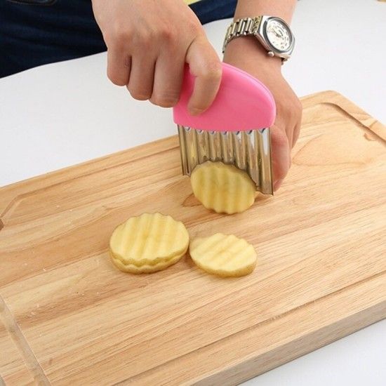 Stainless Steel Potato Carrot Wavy Cutter Slicer Chips Knife (Pink) - Shop N Save