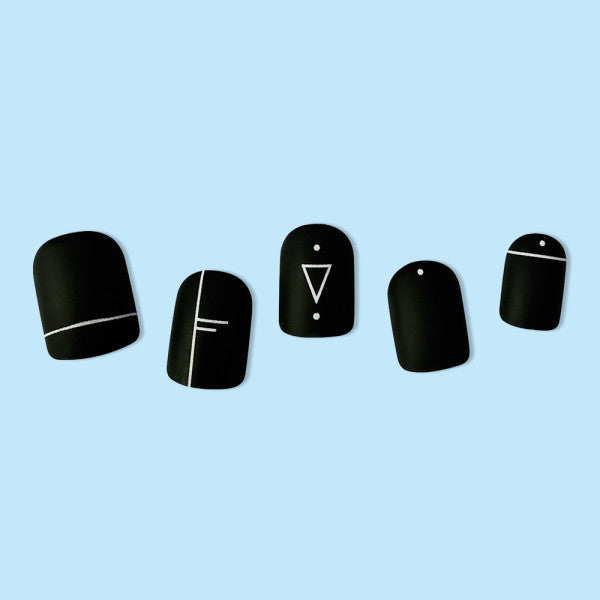 Geo Print Short Length Party 12 PCs Fake Nails Set - Black