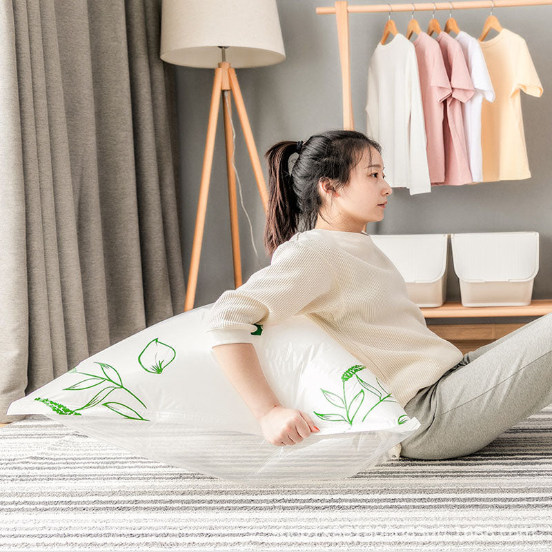 Vacuum Compression Large Thick Coat Household Quilt Bedding Multipurpose Space Saving Storage Bags - 40 x 60cm - White Green
