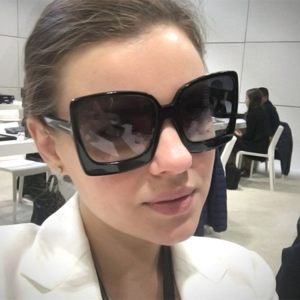Ladies Retro Wild Gradient Sunglasses - Black - Shop N Save